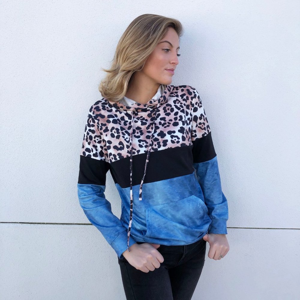 LEOPARD PRINT COLORBLOCK HOODIE - Blue